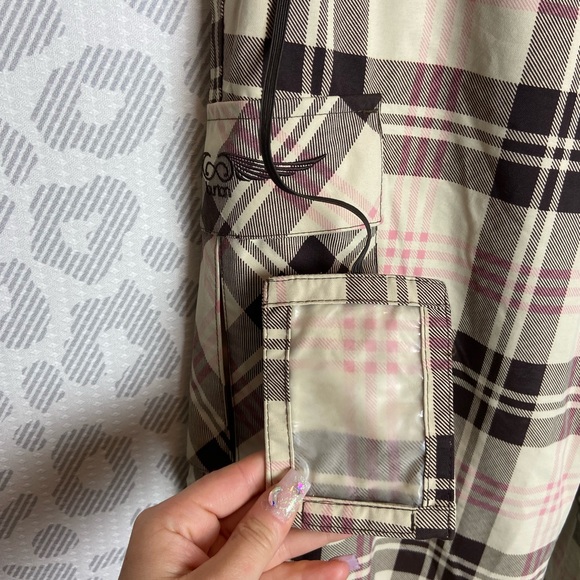 BURTON Brown Pink Plaid Pockets Snow Ski Snowboarding Pants Women’s Size Small - Picture 4 of 8